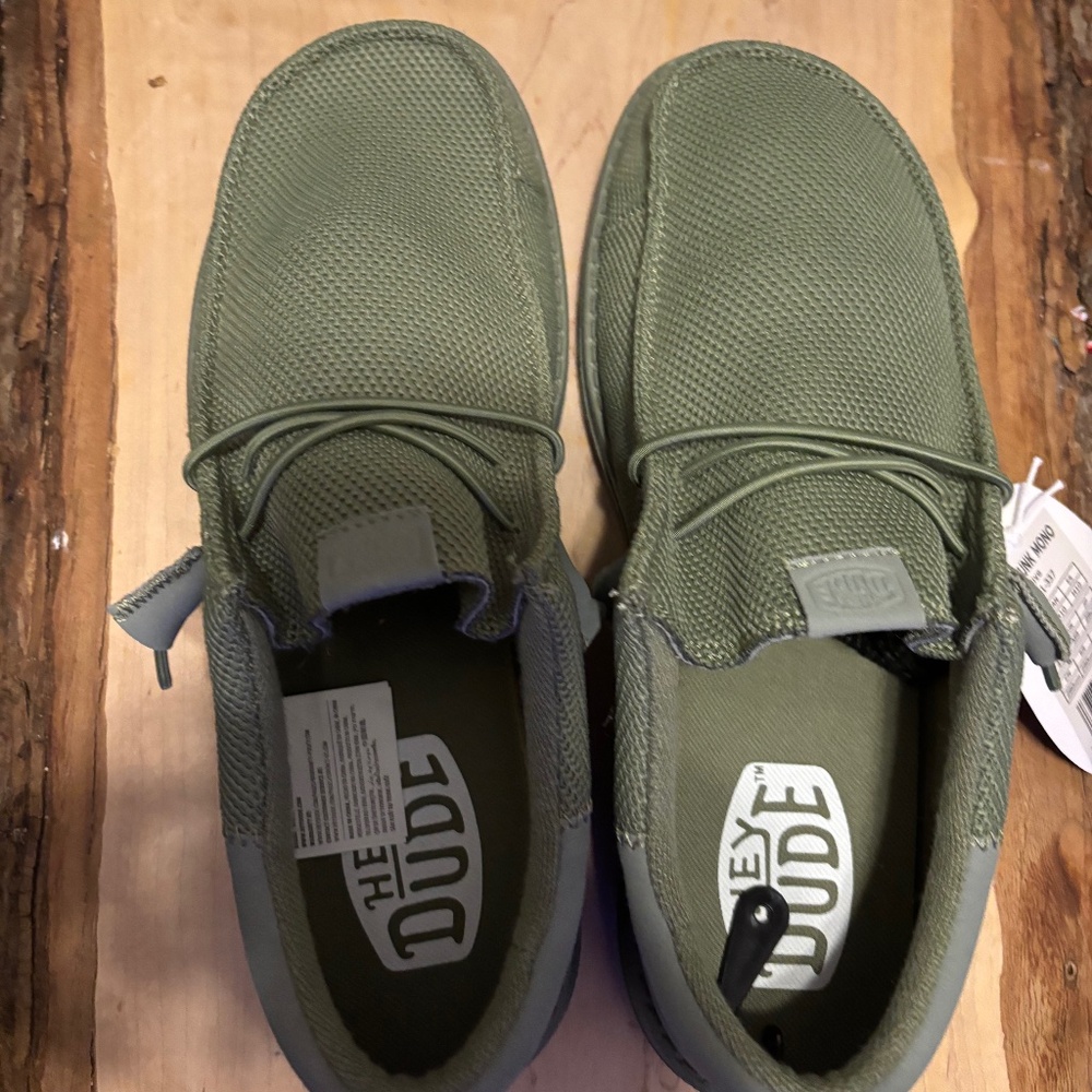 HeyDude shoes(NWT)